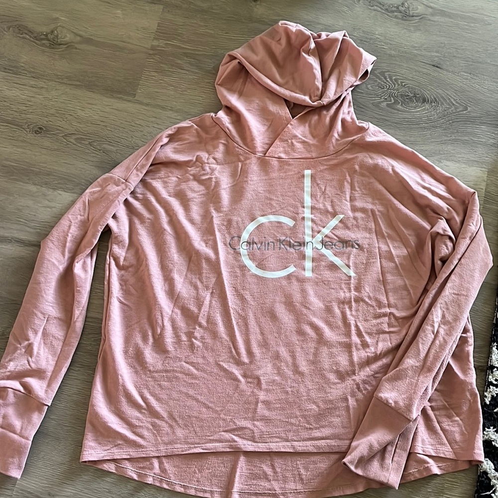 Size XL Calvin Klein Light Weight Pink Sweatshirt